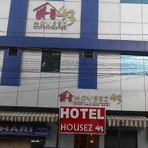 Hotel Housez43